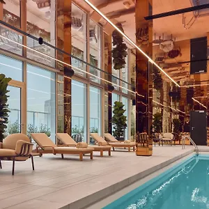 4* Отель Uptown Brussels